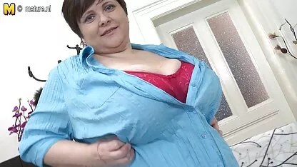 সুন্দরি সেক্সি মহিলার, মা,