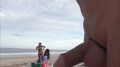 সমুদ্রতীর, সেক্সি পোশাক