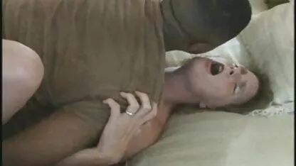 ভারতীয স্ত্রী, স্ত্রী, কালো, 1 পিটি