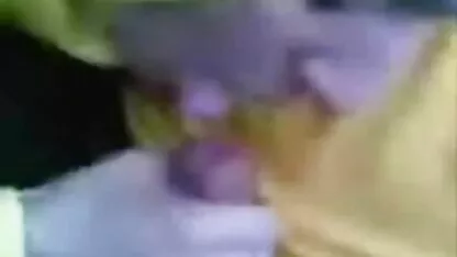 সুন্দরী বালিকা