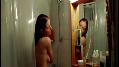 অ্যাশলে জুডিসি (শিল্পী, জার্মানি)  বাংলা www xxx
