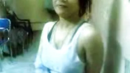 বড় সুন্দরী মহিলা