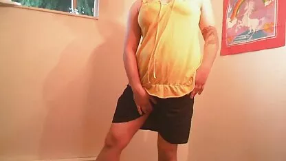 আন্ত জাতিগত, বড় সুন্দরী মহিলা