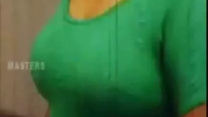 মেয়ে সমকামী, সুন্দরী বালিকা