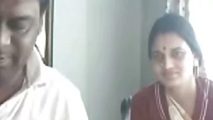 সুন্দরী বালিকা