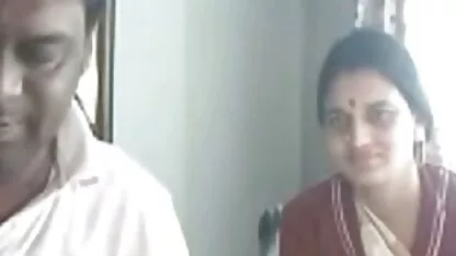সুন্দরী বালিকা